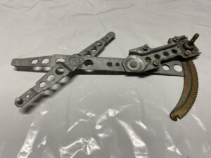 raam mechanisme (links)